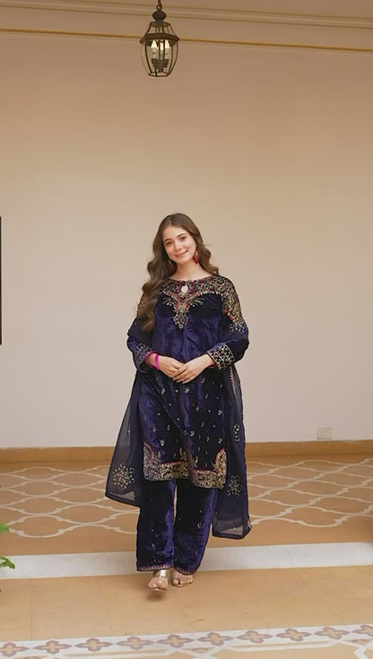 VELVET KURTI, DUPATTA & PENT
